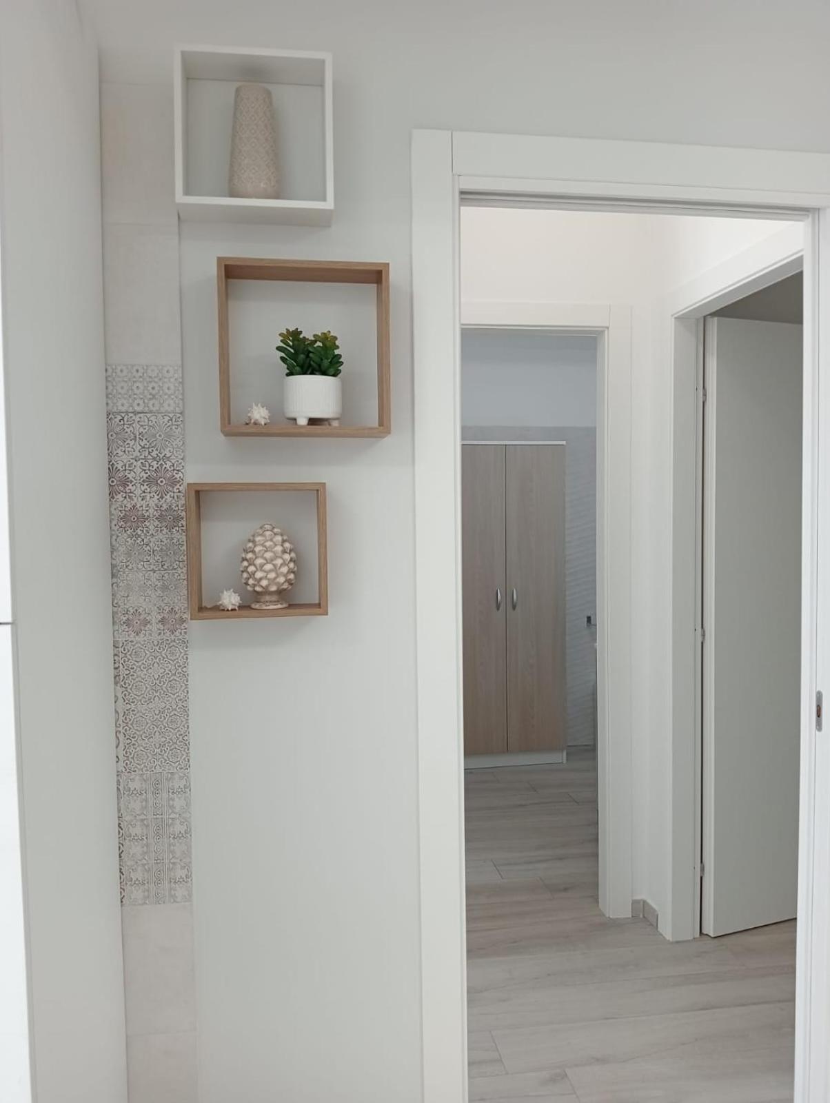 Appartamento Moderno In Centro Citta SantʼAgata di Militello Dış mekan fotoğraf